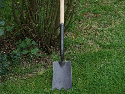 Gesteeld tuingereedschap